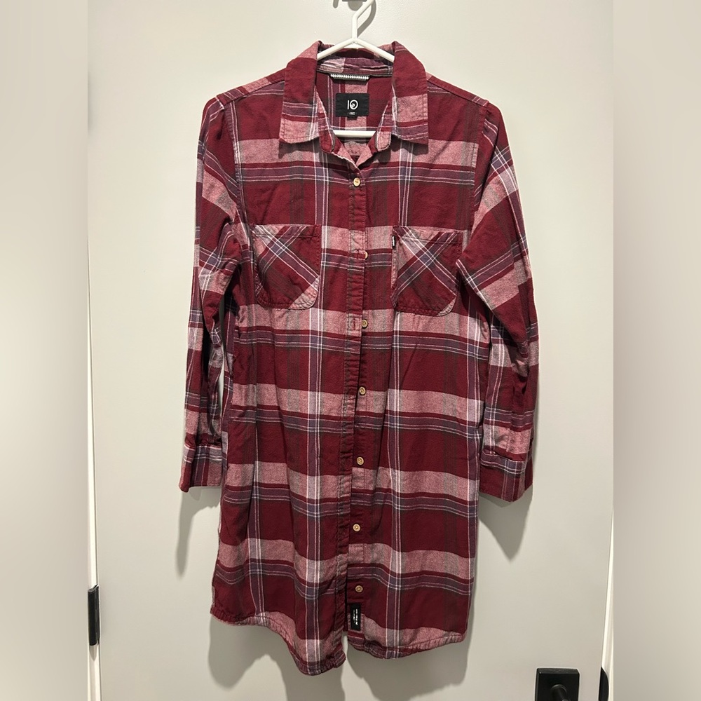 Tentree women’s long flannel shirt
